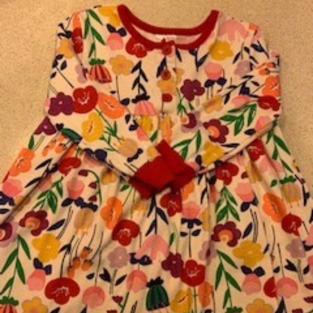 Hanna Andersson Size 90 (3) long sleeved dress